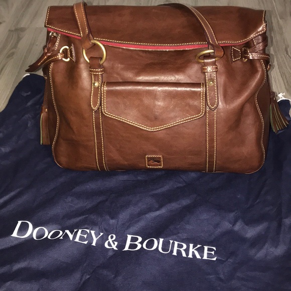 Dooney & Bourke Handbags - Dooney & Bourke Florentine Leather Smith Bag